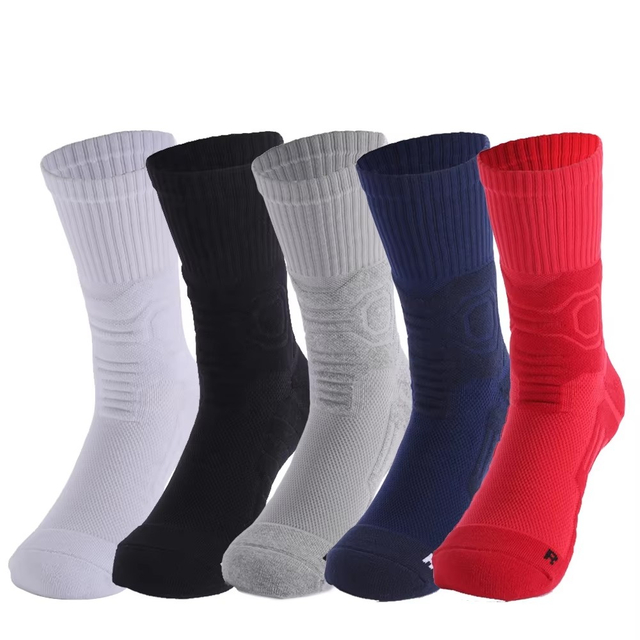 Umweltfreundliche Basketball-Crew-Socken f&uuml;r den Fr&uuml;hling, Gro&szlig;packung | Baumwoll-Spandex-Sportsocken f&uuml;r Jugendliche und Erwachsene mit individuellem Logo